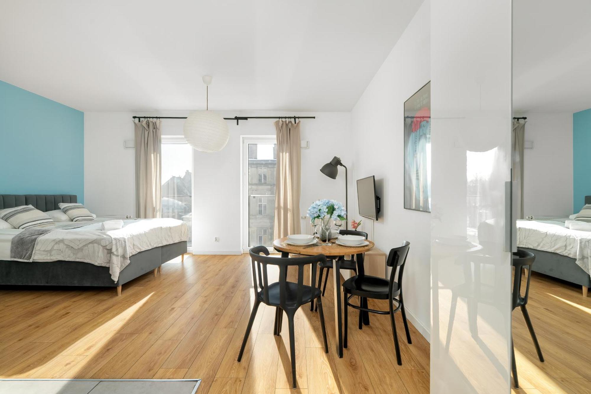 Klimatyczne I Nowoczesne Studio Very Berry W Poznaniu By Noclegi Renters Экстерьер фото